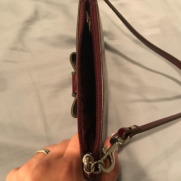 Coach Wristlet - Picture 3 of 4